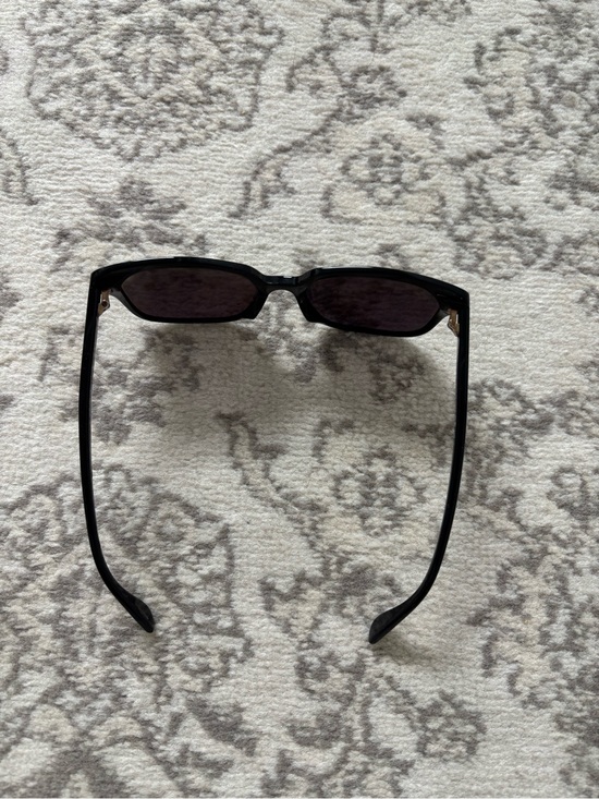 Tom Ford Faye - Black Oversized Square Sunglasses main image 8